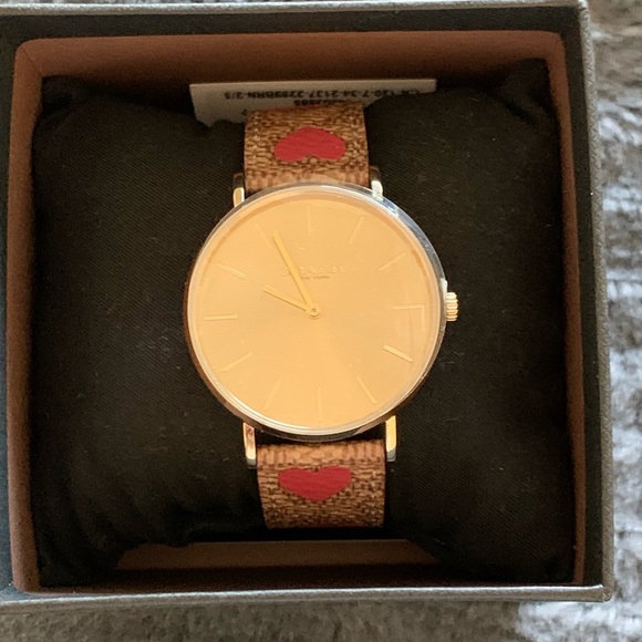 Coach Heart Perry Brown Leather Vintage Watch - New With Box - Picture 1 of 10